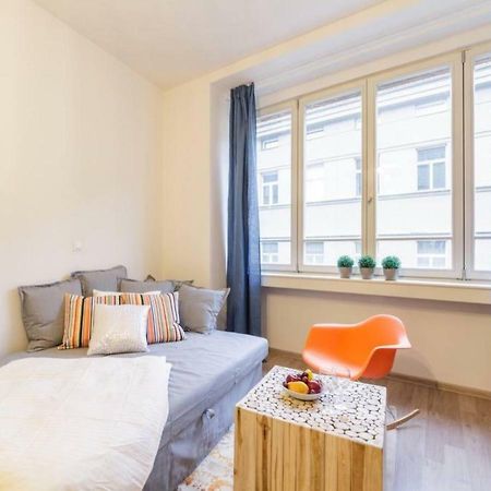 Central Prague Crown Apartments Zewnętrze zdjęcie