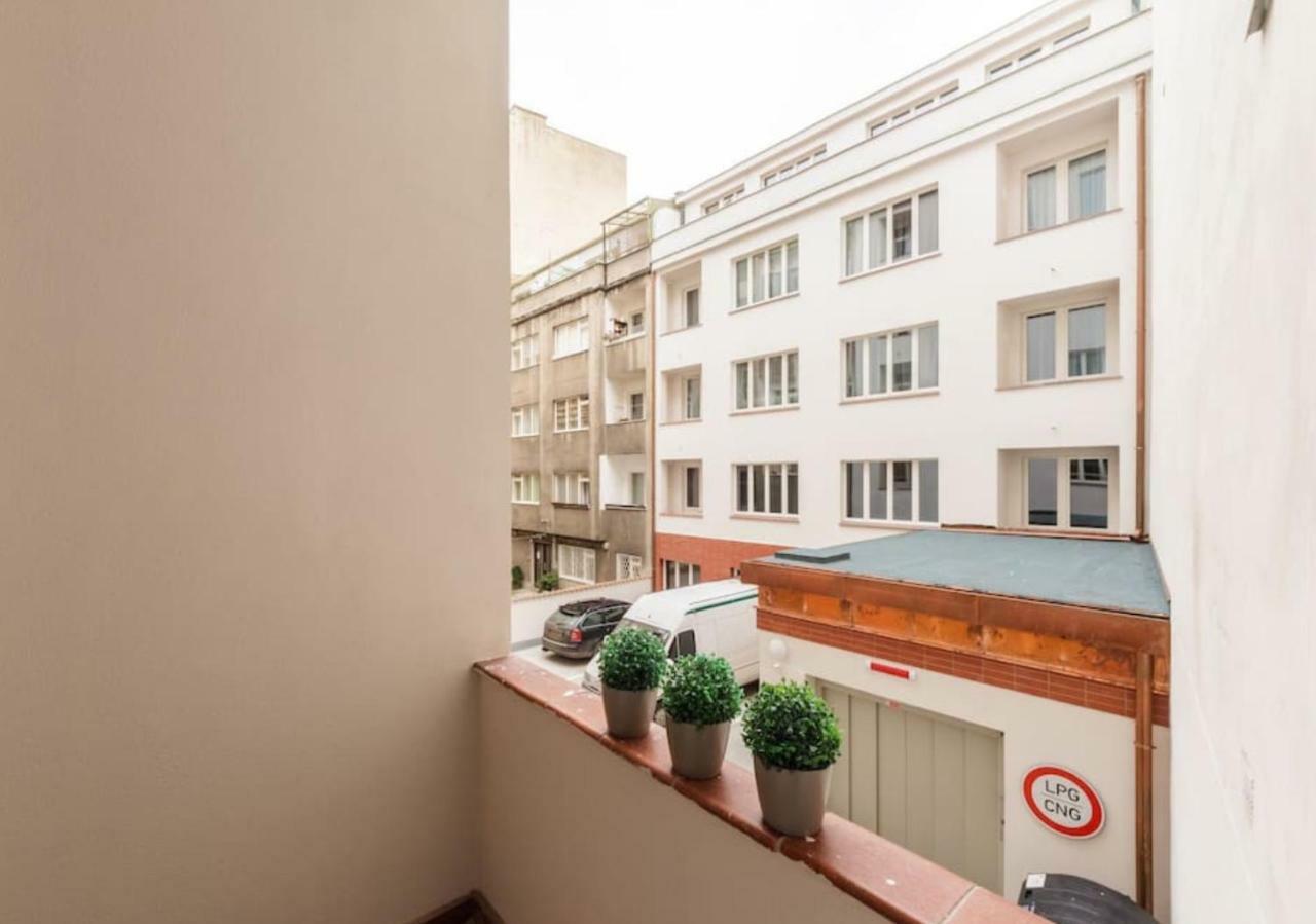 Central Prague Crown Apartments Zewnętrze zdjęcie